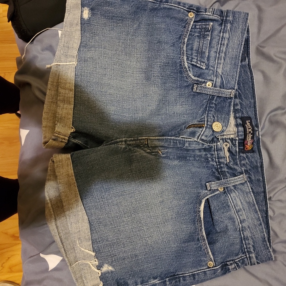 Levi's jean shorts size 9